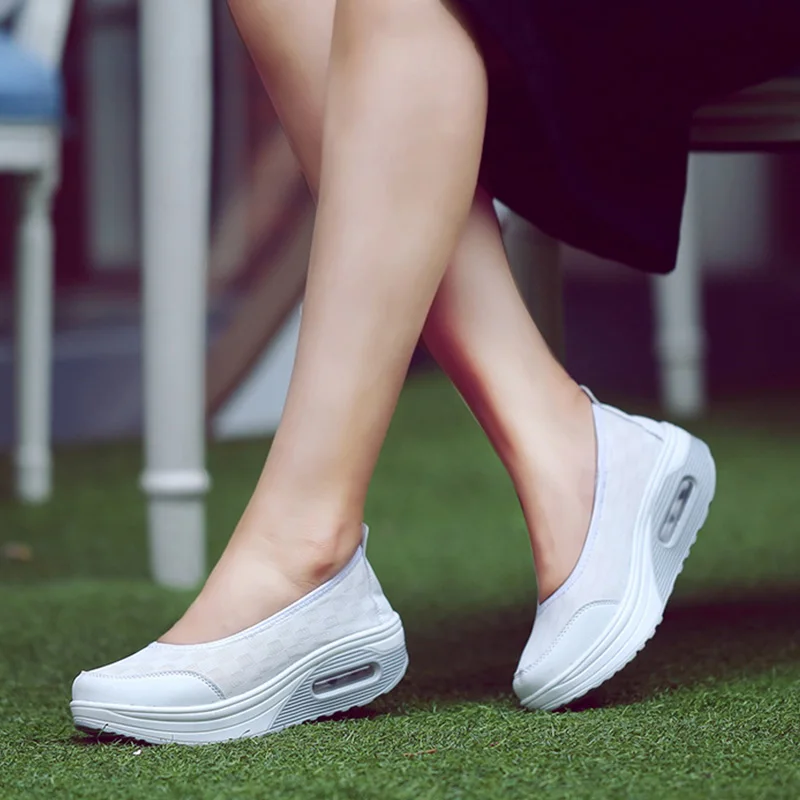 Туфли женские сетчатые на платформе дышащие кроссовки криперы лоферы плоская