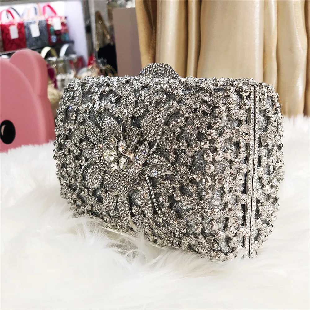 newest ladies with diamond flower clutch hand bag luxury crystal wedding party evening bag ladyise purse stone bag