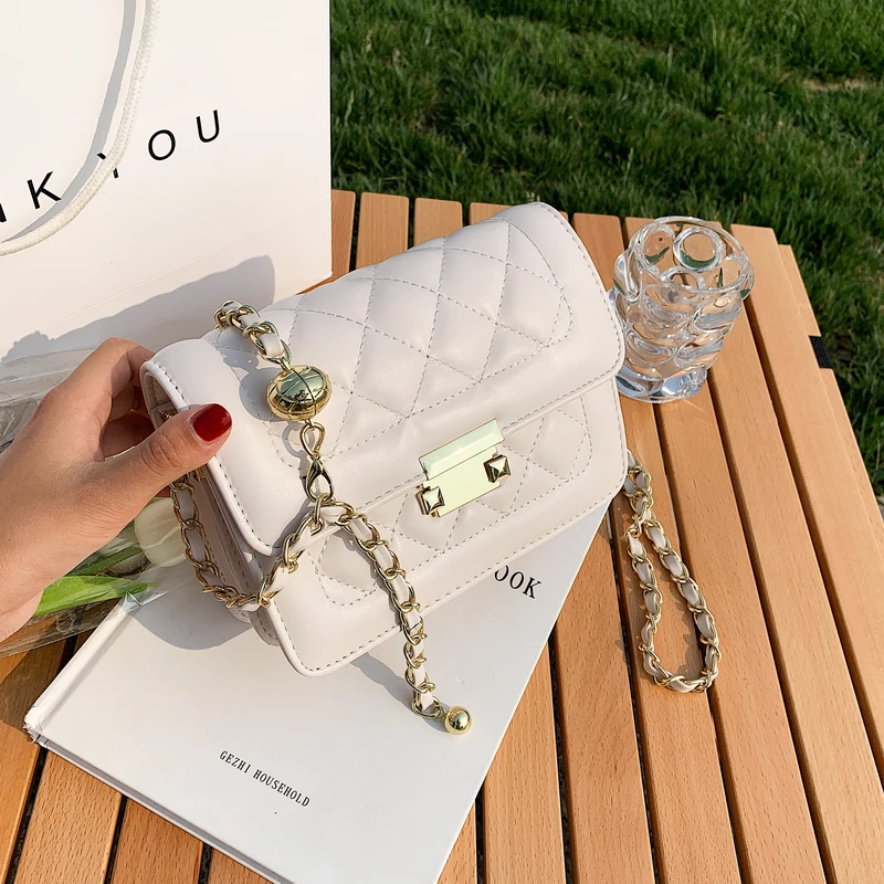 

Fashion Plaid Small Square Bag 2021 New Lock Chain Shoulder Messenger Women's Bag Luxury Crossbody Bags For Women Leather