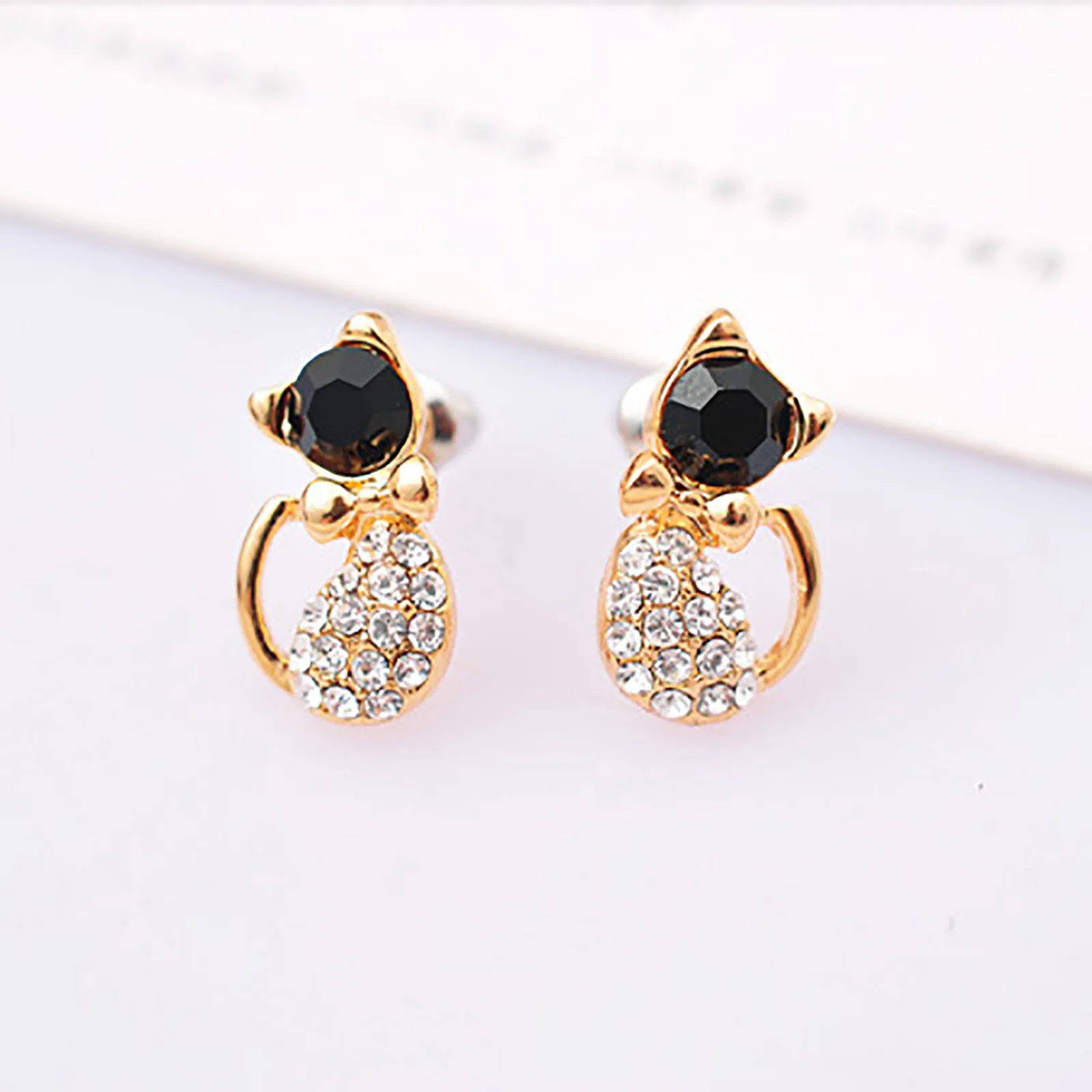 

Dainty Female White Opal Small Earrings Charm Silver Color Bow Stud Earrings Cute Crystal Cat Wedding Earrings For Women #541