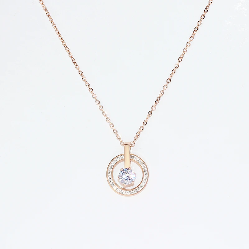 Yun ruo класса люкс проложить Zircon Цепочки и ожерелья из розового золота Цвет модные Титан Сталь женские подарок ювелирных изделий никогда не увядает Прямая