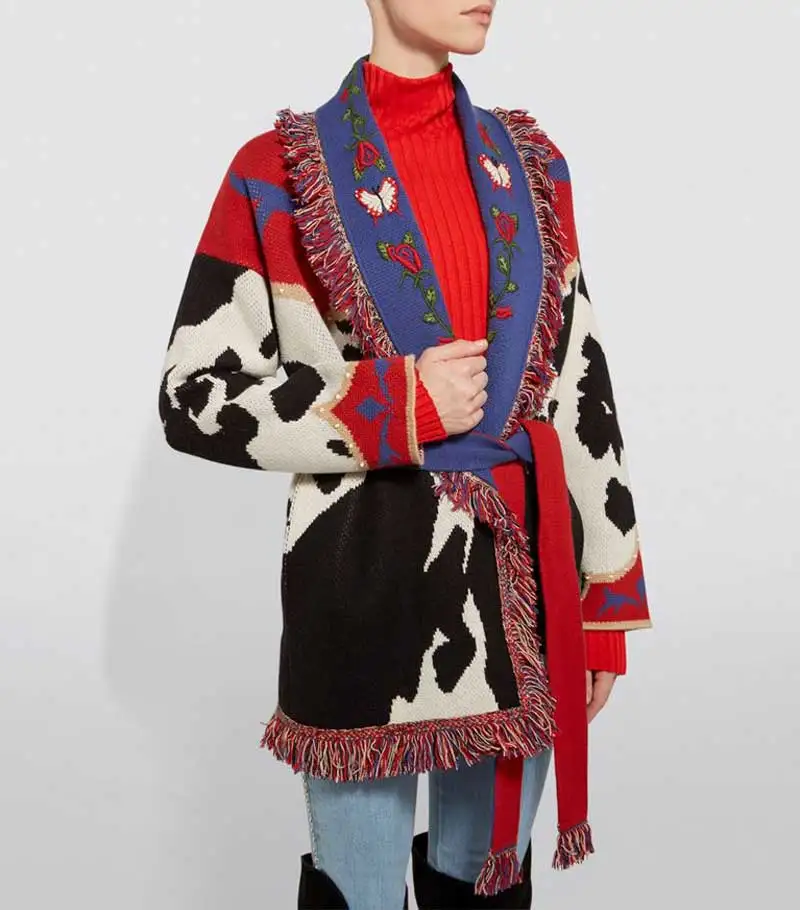 

YAMDI Retro Jacquard Knited Sweater Jacket Coat Boho Tassel Jackets for Women High Quality 2020 Winter Cardigan Jacket Overcoat