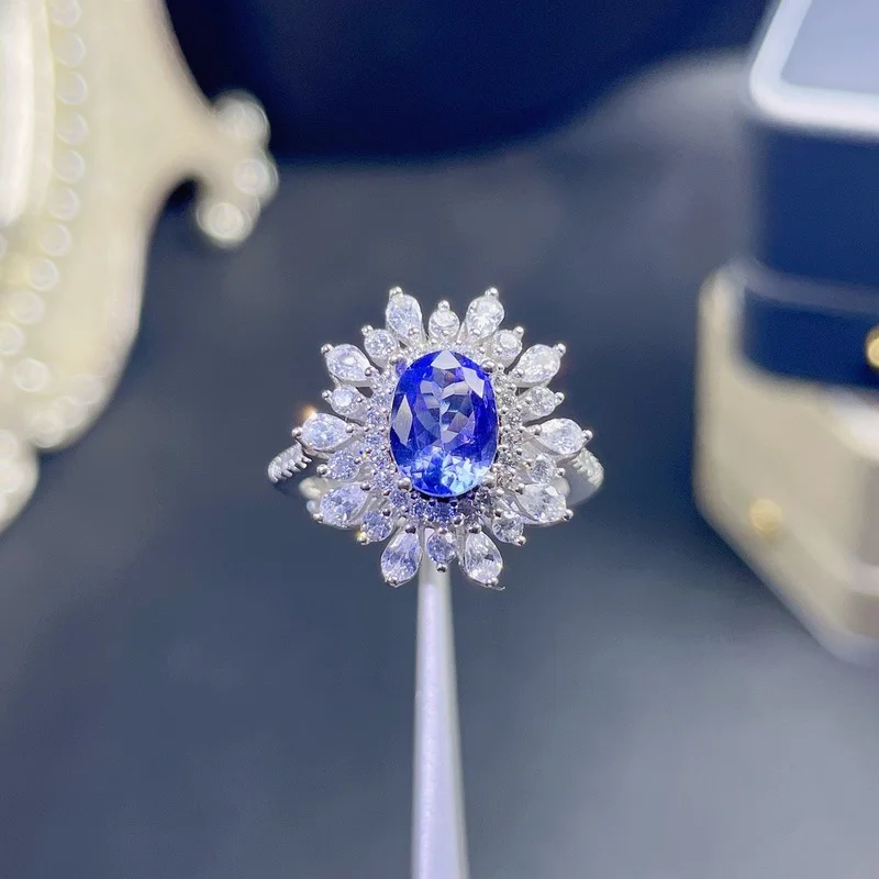 Женское кольцо из серебра 925 пробы с танзанитом | Украшения и аксессуары