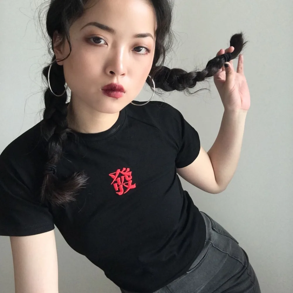 Новая летняя женская футболка с коротким рукавом китайской вышивкой тонкие