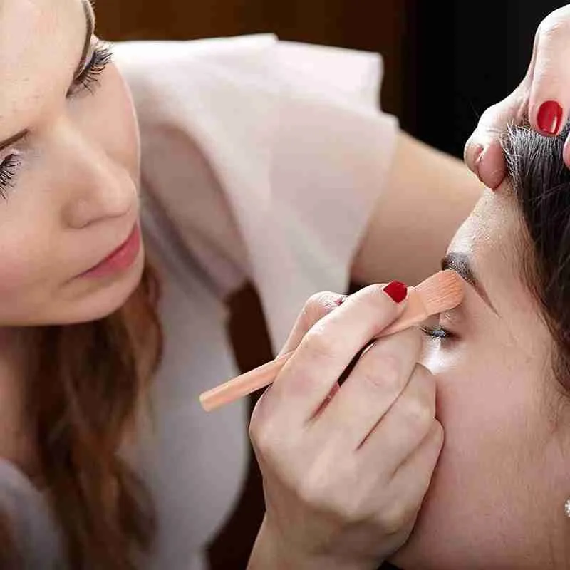 Новый продукт один набор выдвижных кистей для макияжа 4 в 1 портативная Кисть