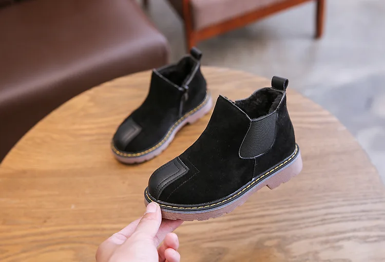 Winter British Children Leather Boots Warm Wool Big Girls Short Waterproof Boots Boys Cotton Fur Shoes Baby Toddler Fashion Show