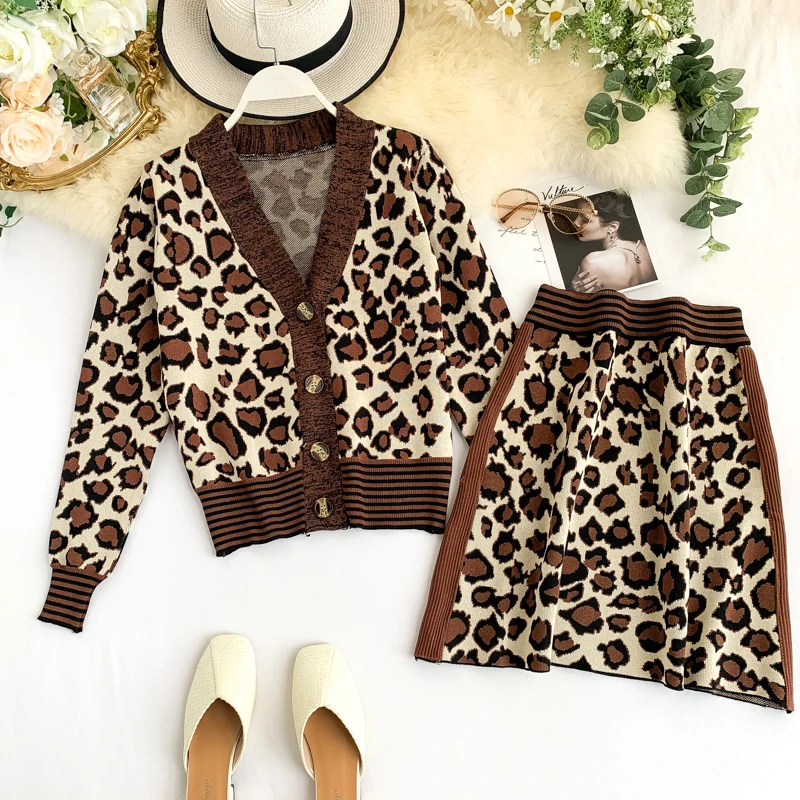 Новинка винтажный осенний Женский вязаный однобортный свитер с леопардовой