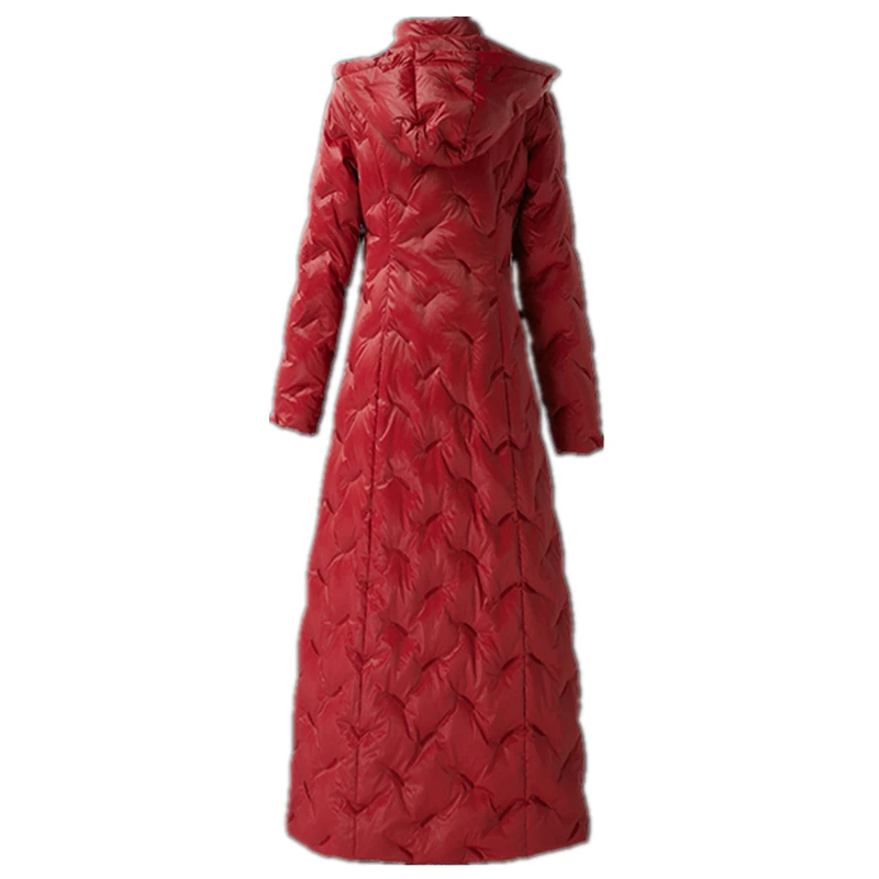 Женский длинный пуховик с капюшоном Красный Яркий до колена поясом на поясе для