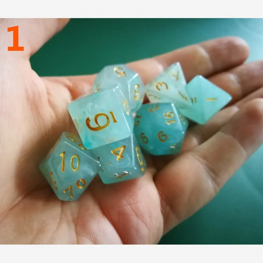 7 шт./лот 8 цветов многогранные игральные кости d& d d4 d6 d8 d10 d% d12 d20 многогранные TRPG игры игральные кости набор - Цвет: 1
