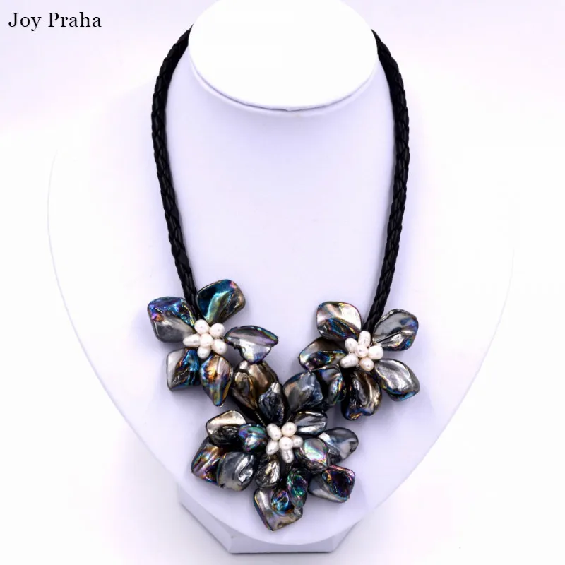 

Hand-woven natural white pearl shell necklace / Baroque shell short women clavicle chain / wholesale dropshipping