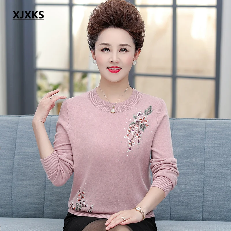 

XJXKS 2022 Spring Autumn New Loose Plus Size Fashion Embroidered 100% Wool Knitted Sweater Women Pullover