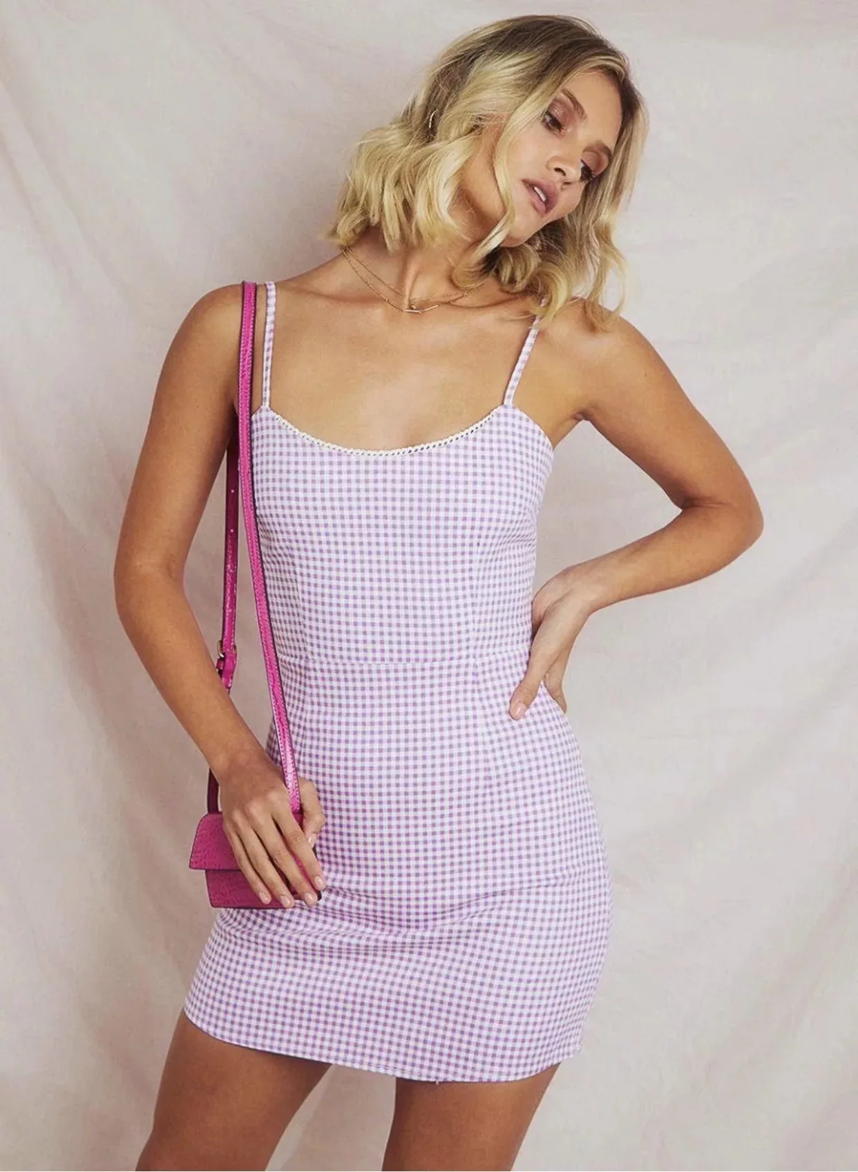 Винтажное клетчатое кружевное мини-платье на бретельках летние женские