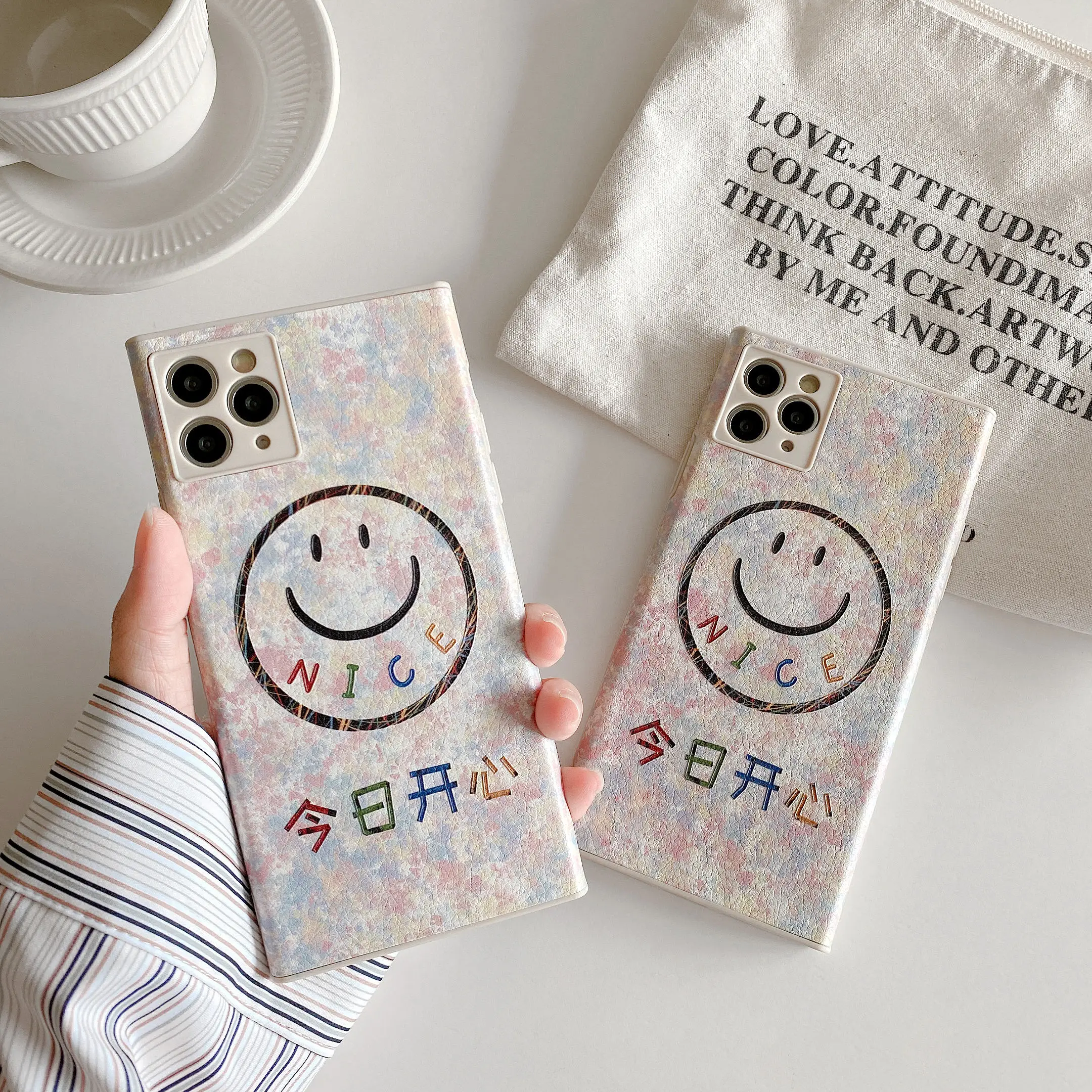 

Square Lambskin Phone Cases for iphone 12 Pro Max 11 pro max X XS XR 7 8 Plus 2021 Chain Soft Cover Smiley