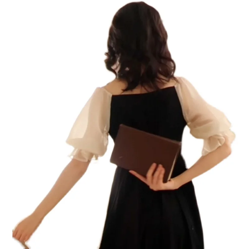 

Make the new dress price shall not be less than RMB