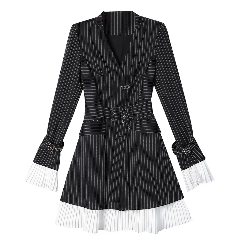 

French Celebrity Skirt Early Autumn 2021 New Ol Sexy V-neck Waist Slim Striped Dress