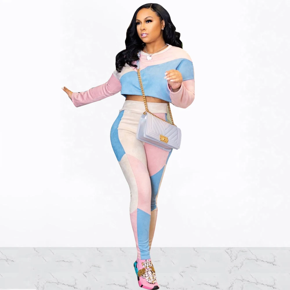 

Повседневный укороченный топ с круглым вырезом и длинным рукавом, разноцветные Лоскутные облегающие штаны, 2 предмета, спортивный костюм, о...