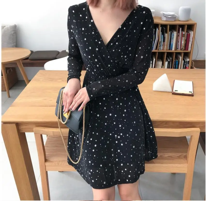 Платье с v образным вырезом и принтом звездное небо звездная луна черные вечерние