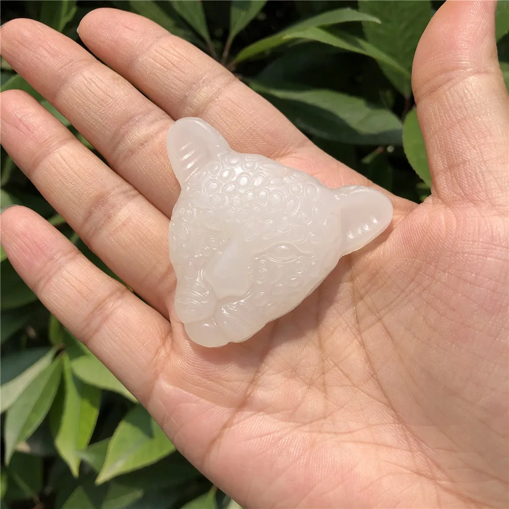 1 шт. Fengbaowu натуральный камень белый нефрит Леопард голова Пантеры ожерелье кулон