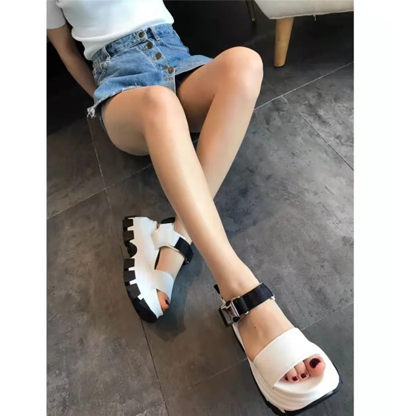 

Prowow Luxury Brand women shoes thick bottom sandals genuine leather shoes Ankle Boots simple styleSandals