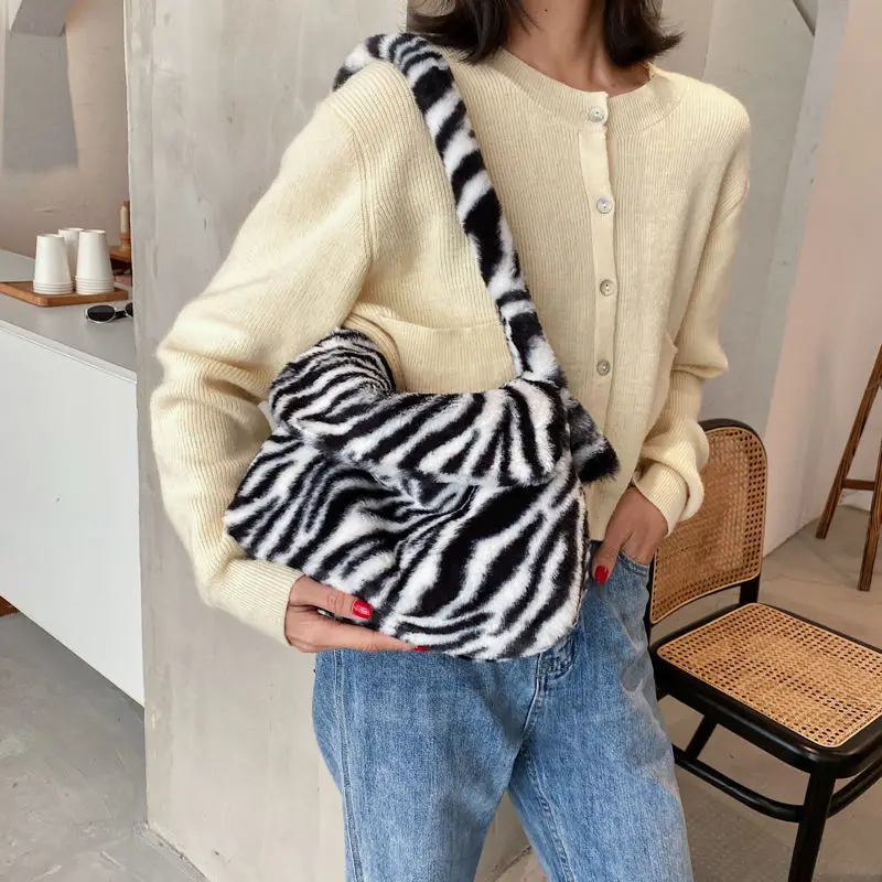 

Winter Fashion Women Hobos Handbag Zebra Print Soft Plush Ladies Shoulder Messenger Bags Large Capacity Female Purse Casual Tote