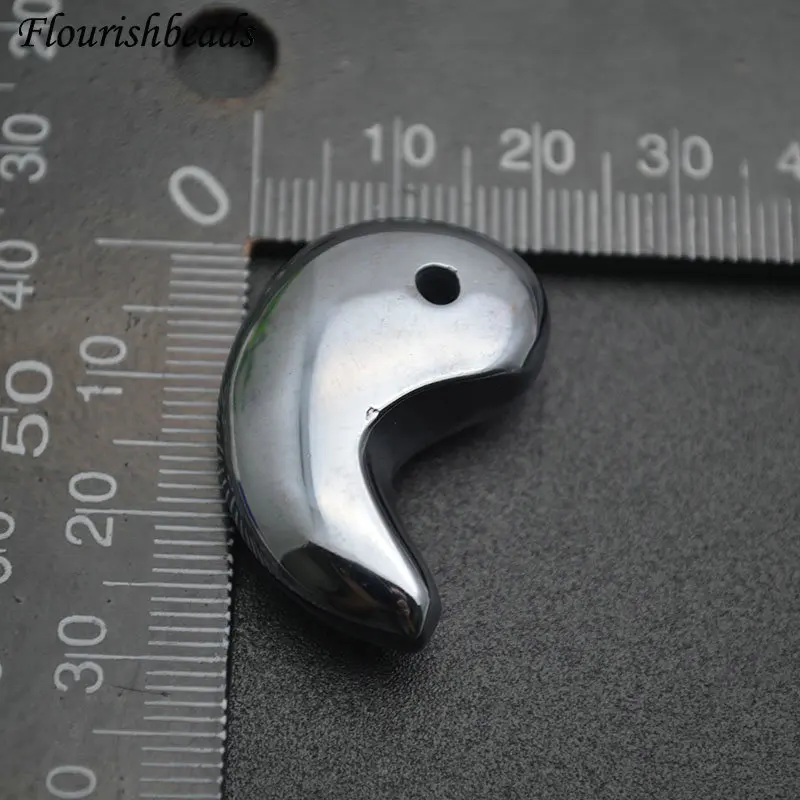 Новый технологический дизайн дорогие металлические подвески в форме Герц Wuzhuang