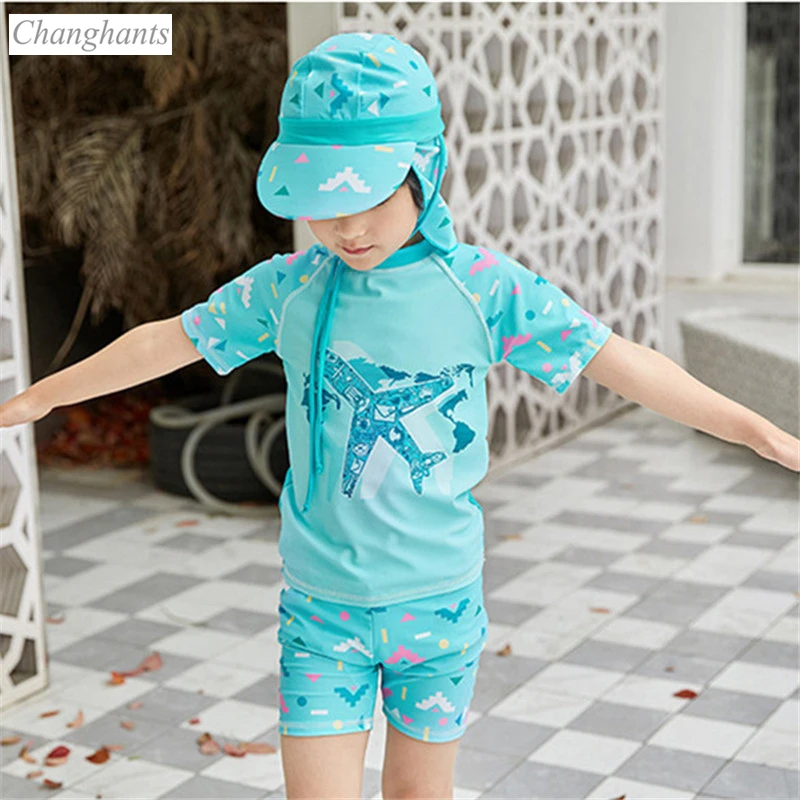 

Boys 2 Pieces Swimwear with Sunny Hat Boys Short Sleeve Rash Guards Child Surfing Wear Kids Surfing Suit Light Blue Sharks Print