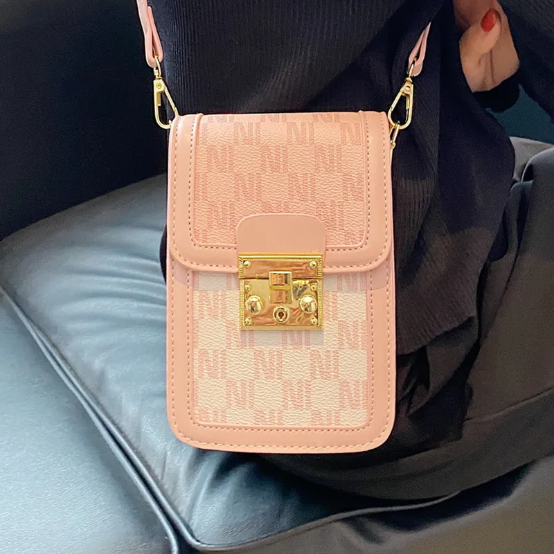 

Мини розовые сумки через плечо для женщин 2021 Высококачественная женская модная сумка для телефона женская дизайнерская сумка-мессенджер