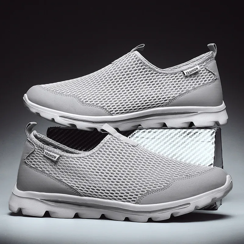 

Classic Summer Lightweight Casual Shoes Men High Quality Men Shoes Comfortable Flat Bottom Male Non-slip Shoes Slip On