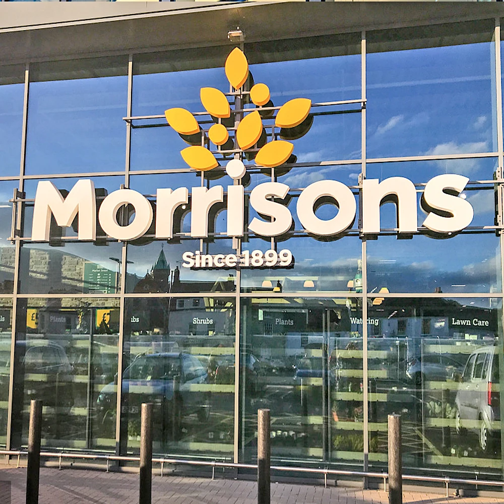 Светодиодная вывеска на заказ