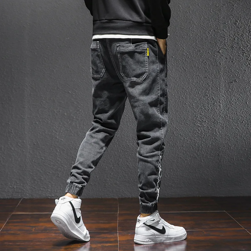 Korean Style Men's Baggy Cargo Jeans Male Loose Casual Harem Stripe Pants Plus Size 4XL Elastic Waist Full Length Trousers Men