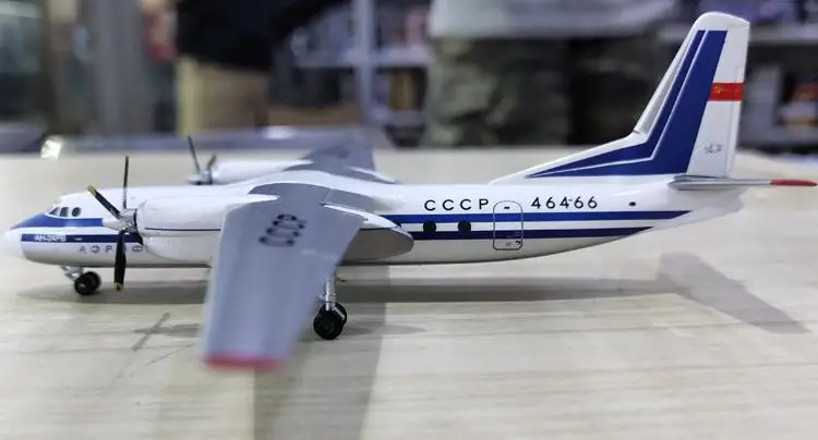 Herpa советского Аэрофлота ан 24 RV Reg CCCP 46466 1/200 литья под давлением модель самолета| |