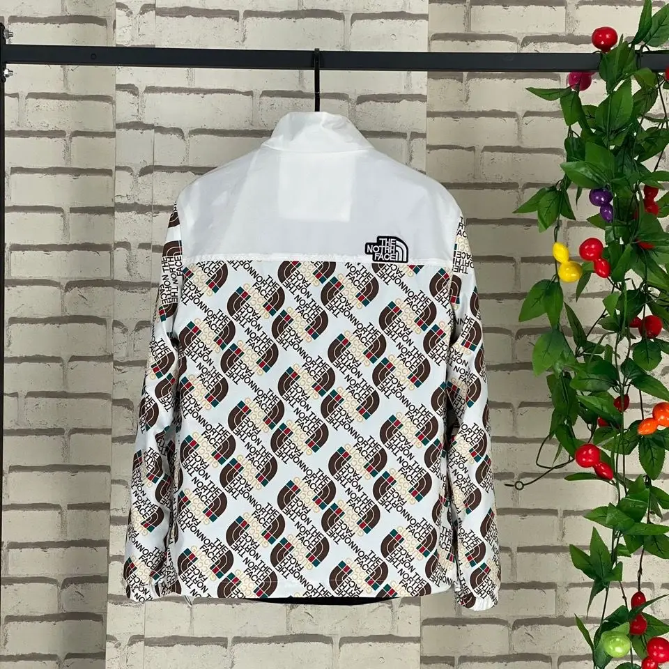 

2021 Spring New Jacket Fashion Trend Couples College Style Stitched Jacket