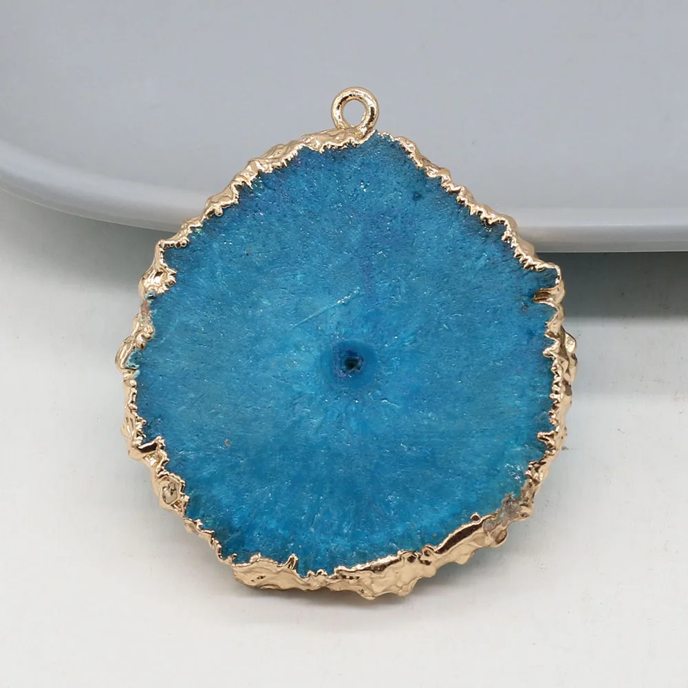 

2021 New Natural Stone Gem Blue Crystal Bud Agate Round Pendant Handmade Crafts DIY Necklace Jewelry Accessories Gift Making