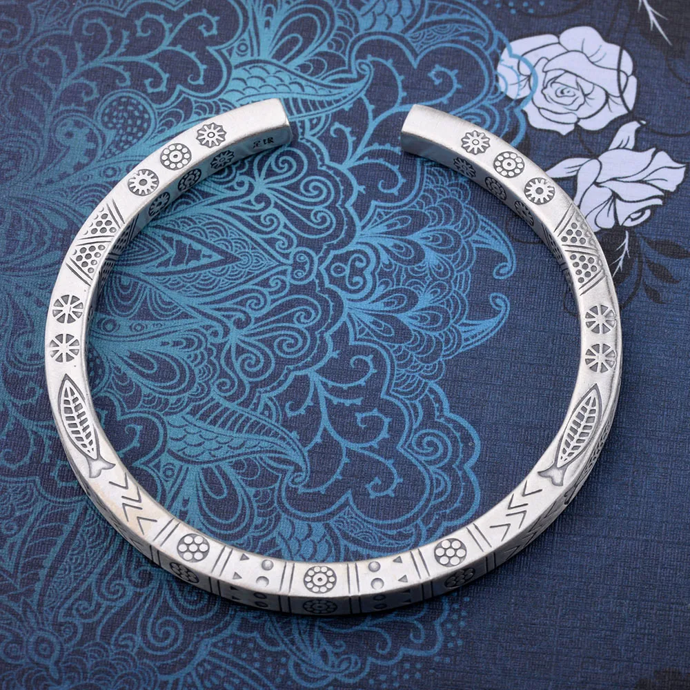 Мифический возраст реального 925 стерлингового серебра в винтажном этническом