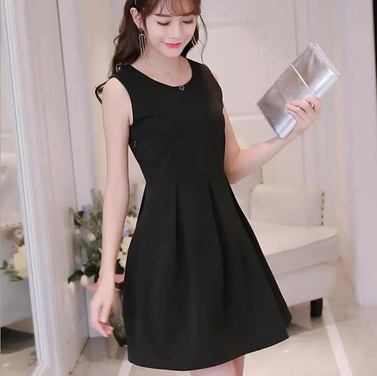 

2018 New Slim and Pure Colored Women's Fashion Dresses for Spring and Summer