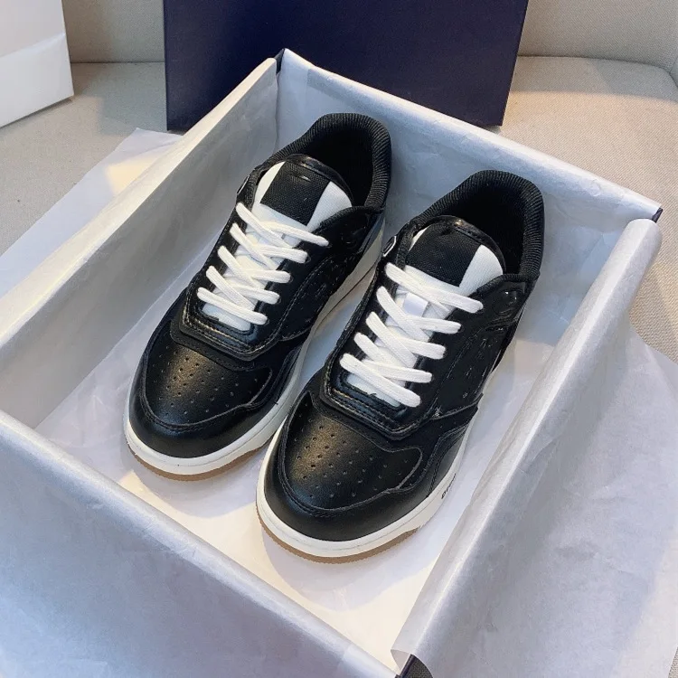 

Brand Designer Unisex Women's Chunky Sneakers Platform Fashion Casual Sports Men Runing Shoes New Lovers Leather Girls Shoes