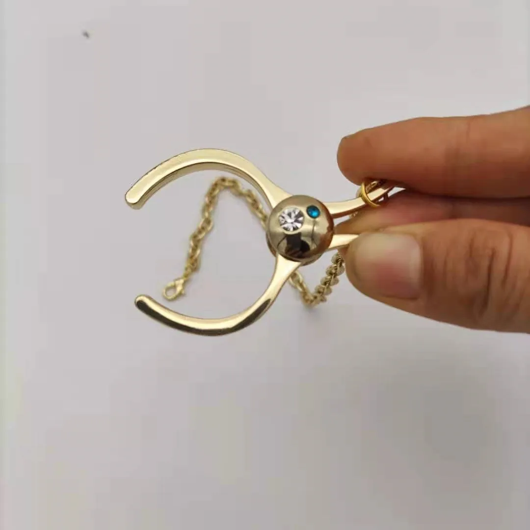 

Zinc alloy glove clip handicraft pendant