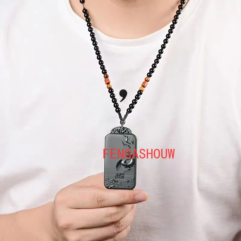 Двусторонняя подвеска из натурального нефрита с гравировкой дракона и феникса |