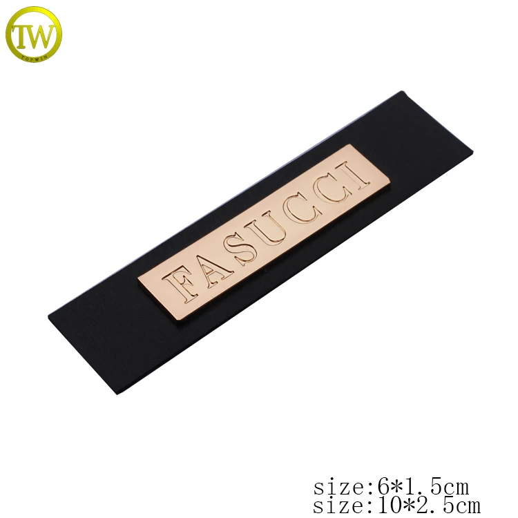 Пользовательские тисненые джинсы черный металлический логотип кожаные наклейки