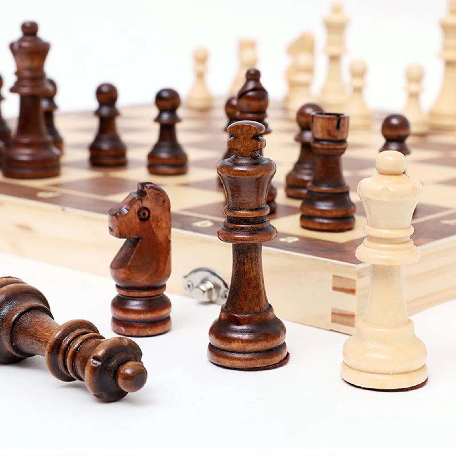 

Foldable Wood Magnetic Chess Board Set Board Game Storage Box for Kids Adults Travel Set Chess Pieces