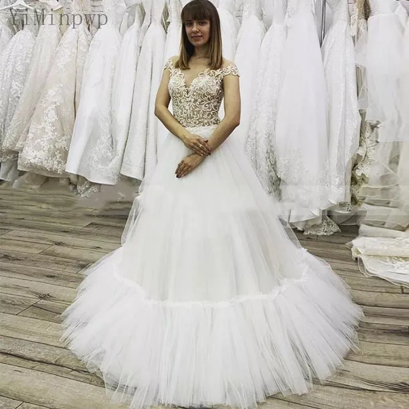 

YiMinpwp Summer Wedding Dresses for Bride Sheer Neck Covered Button A Line Floor Length Lace Ruched Beach Country Bridal Gowns