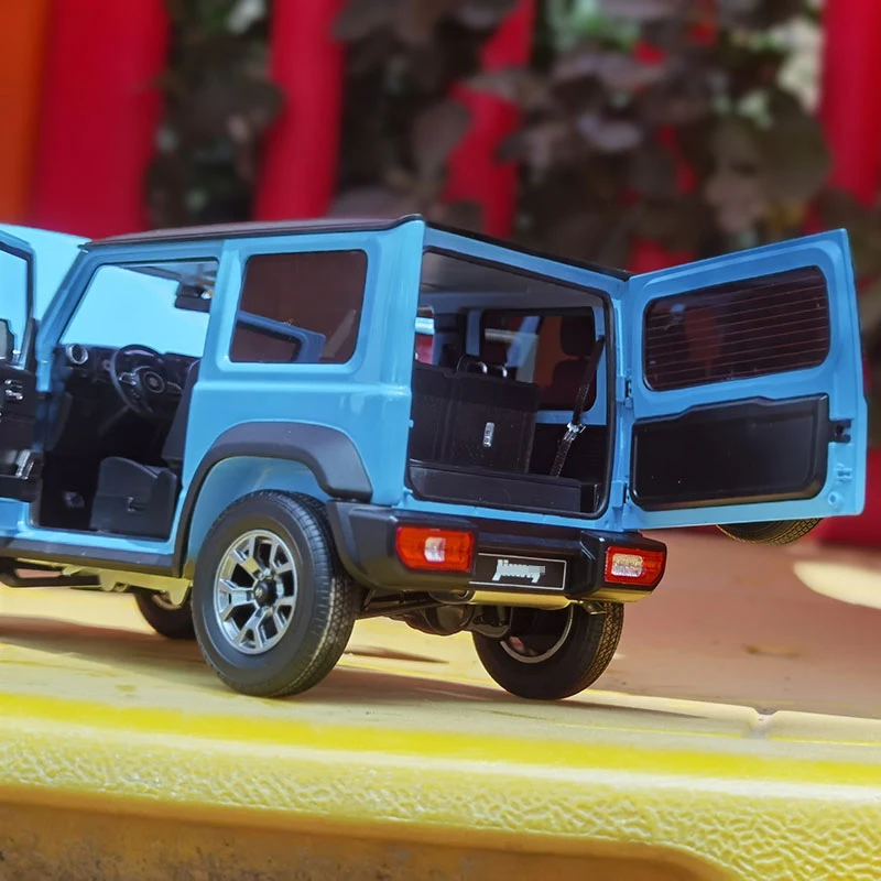 Для Suzuki Jimny модель 1:18 LCD для Sierra унисекс-игрушка внедорожная автомобиля из сплава