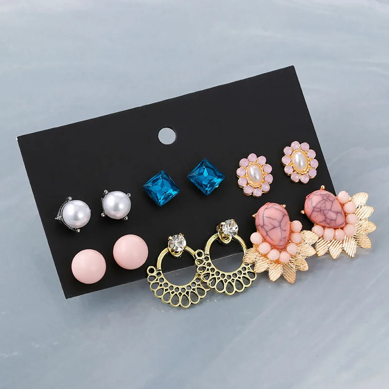 

Pearl Studs for Women Leaf Flower Aesthetics Crystal Earrings with Stones Fashion Gift Jewelry 2020 Trend