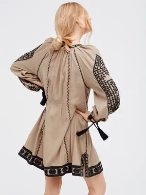 

Top Wind Totem National Embroidered Tassel Loose Dress high quality