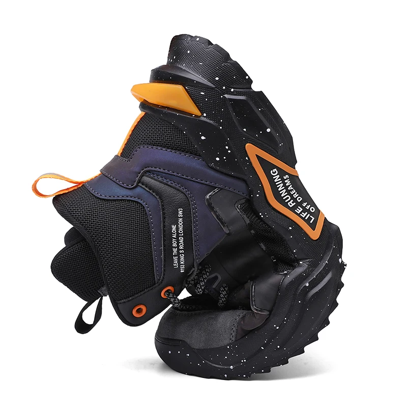 

Men's Shoes