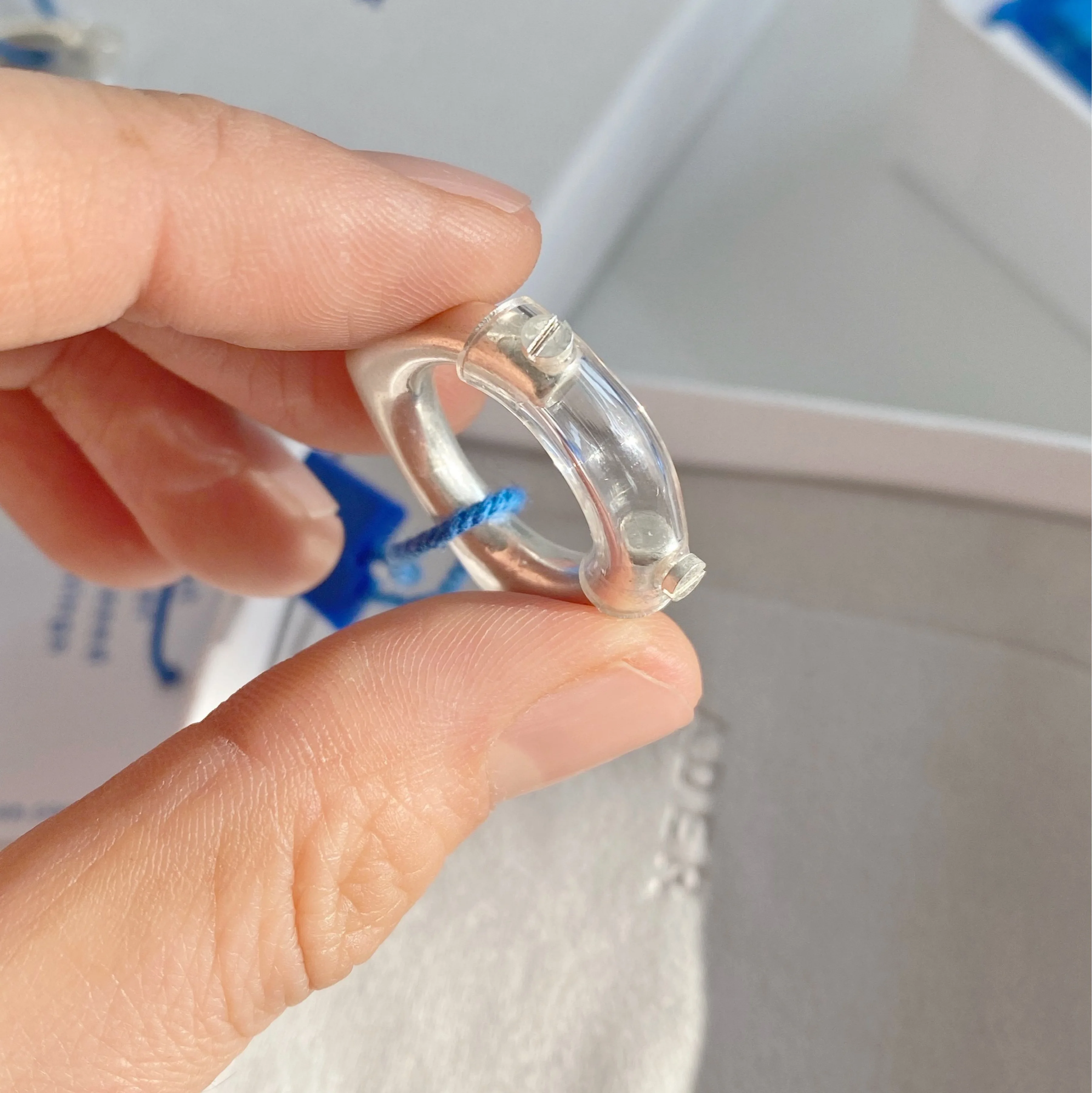 

The letter LOGO simple ring BOLT RING couples