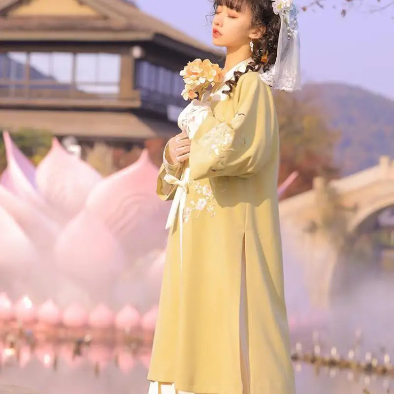 

Новинка 2021, вышитые женские костюмы Hanfu династии ханьчжоу для косплея, новинка, желтая одежда для выступления на сцене, танцевальная одежда ...