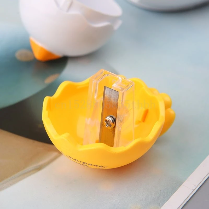 

Cute Kawaii Chick Animal Style Pencil Sharpener Hand Mechanical Cutting Tools Stationery School Student Gift