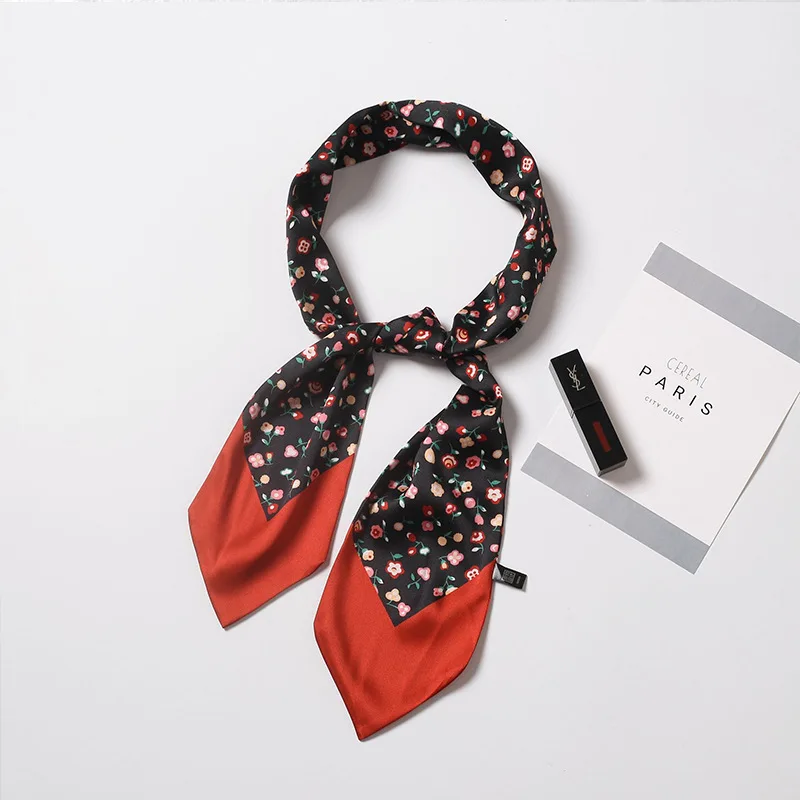 

Little silk scarf female retro wave dot ins small scarf woman hundred with a thin narrow strip decorative headscarf bag bag