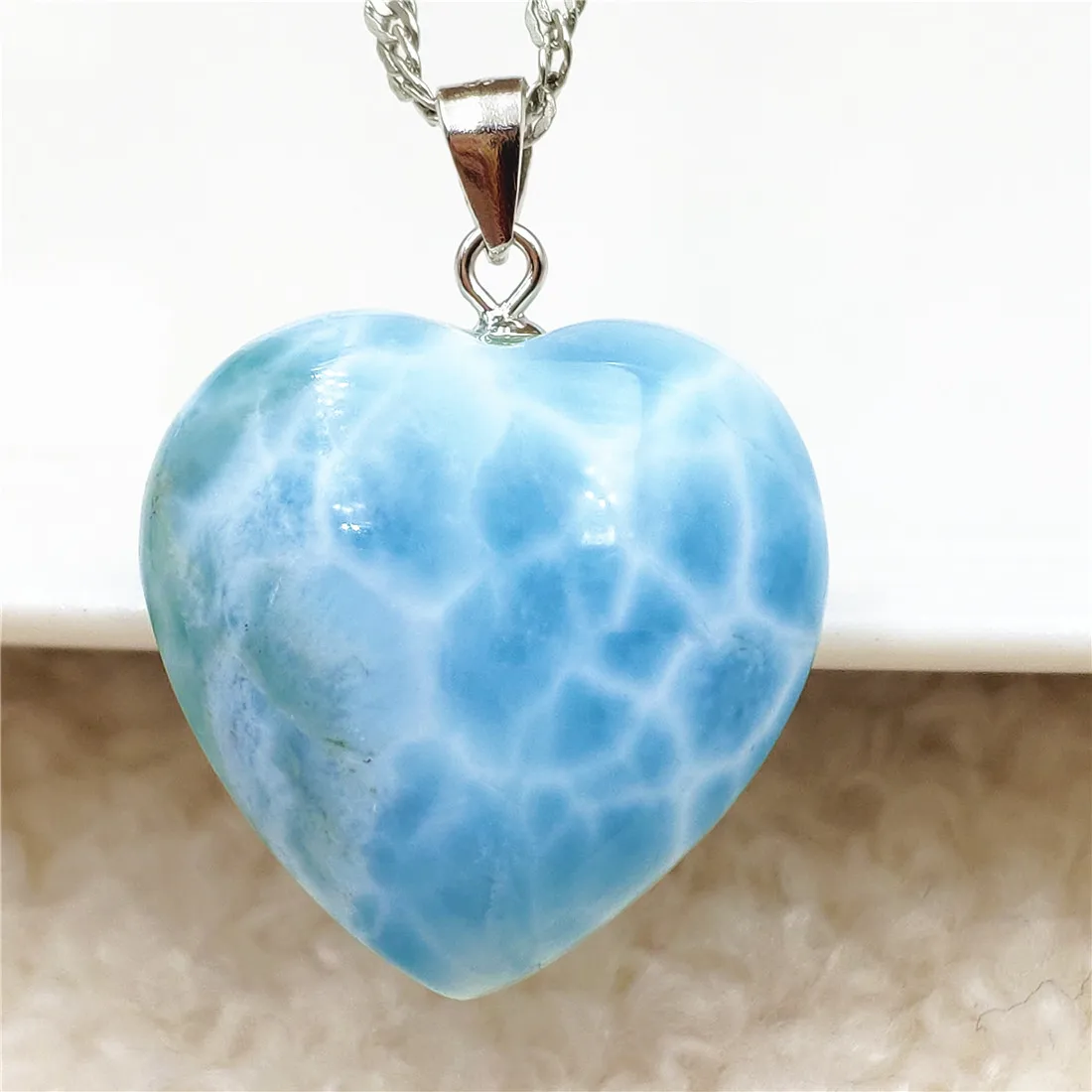 

Genuine Natural Blue Larimar Love Pendant 20x20x9mm Heart Women Men Water Pattern Crystal Love Necklace From Dominia AAAAA